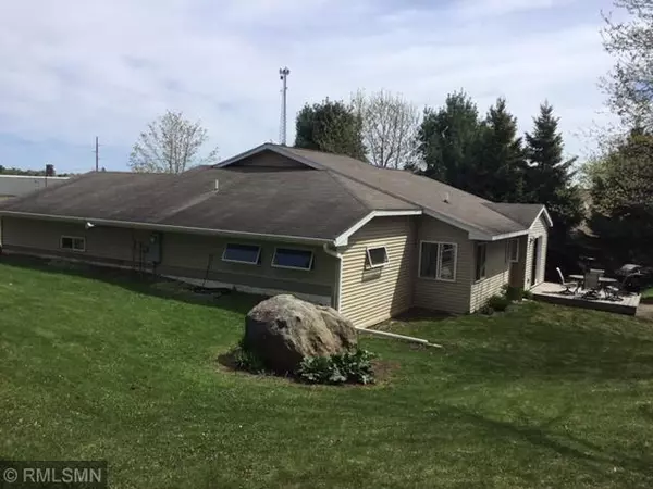 Balsam Lake, WI 54810,405 Tower LN