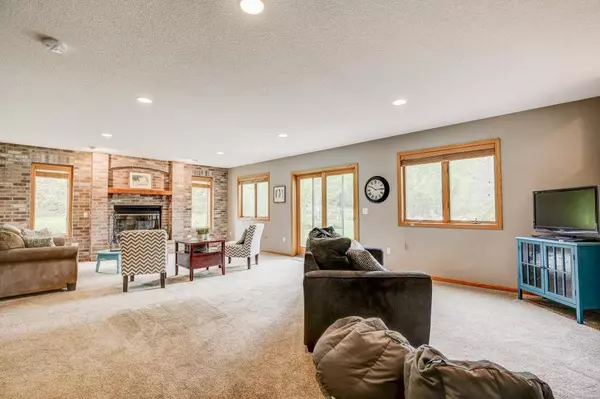 Chaska, MN 55318,2653 Eitel RD