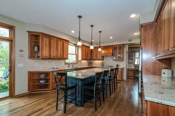 Shorewood, MN 55331,26805 Marsh Pointe CIR