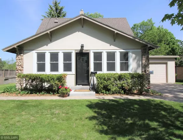 1217 Douglas ST, Alexandria, MN 56308