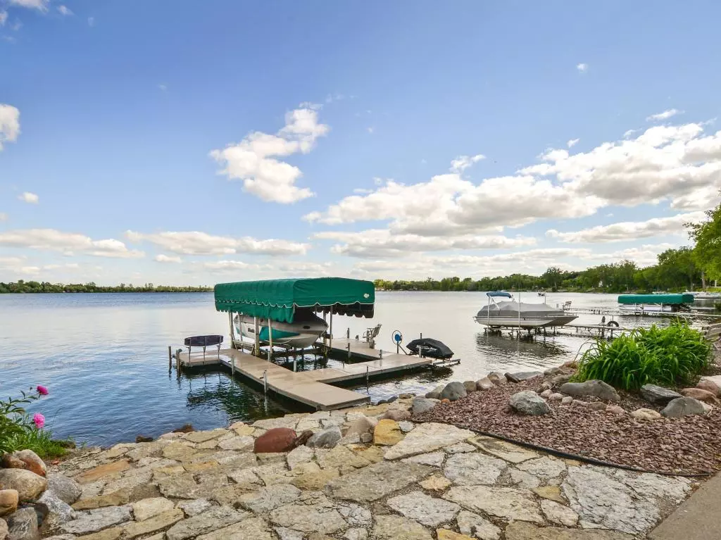 Big Lake, MN 55309,1451 Hiawatha AVE