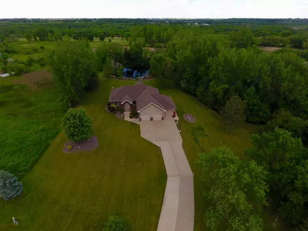 Montevideo, MN 56265,115 Par View Estate