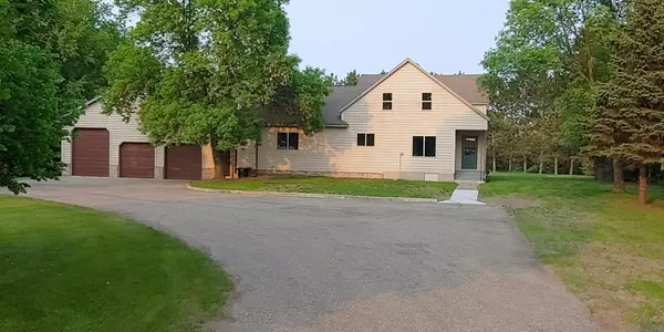 720 1st ST S, Long Prairie, MN 56347