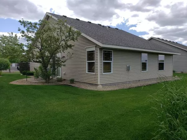 Sartell, MN 56377,1027 1st ST S