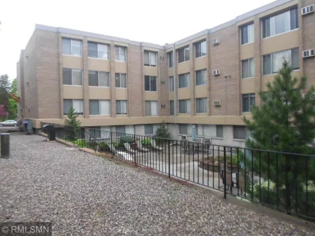 1770 Bryant AVE S #408, Minneapolis, MN 55403