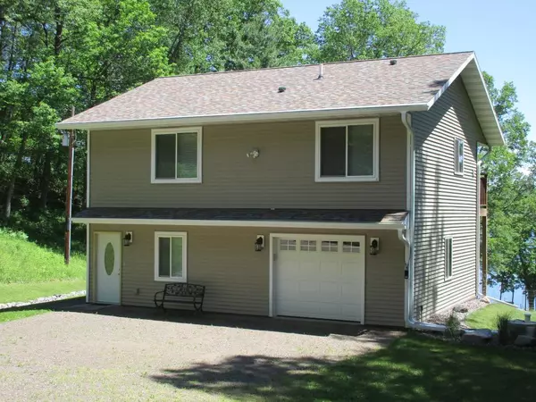 W15244 Bear Lake RD, Rusk Twp, WI 54728