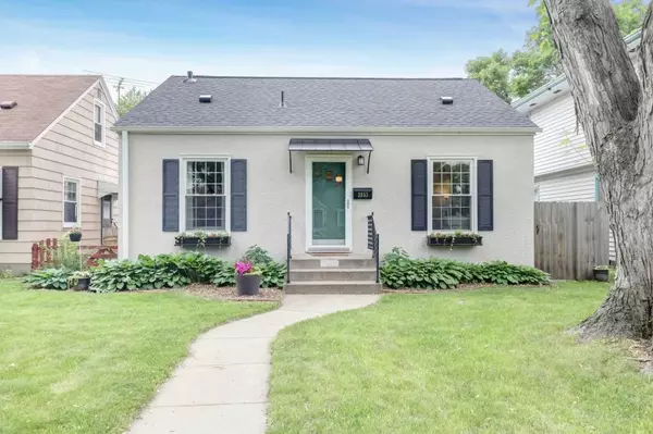 2853 Jersey AVE S, Saint Louis Park, MN 55426