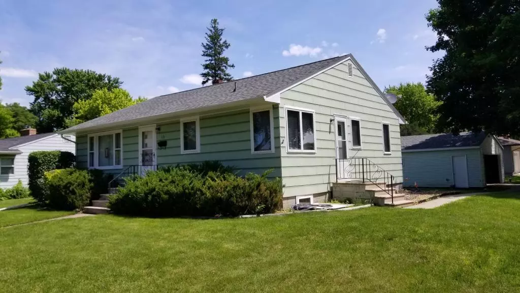 Redwood Falls, MN 56283,121 Mcphail DR