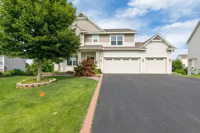 1751 FOX RUN, Shakopee, MN 55379