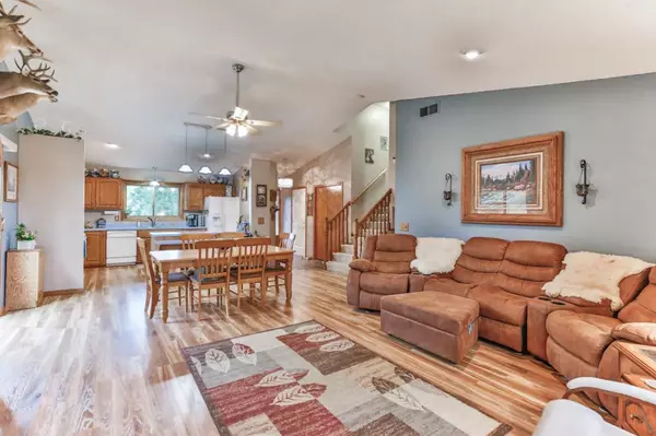 13229 Morgan CT, Chisago Lake Twp, MN 55045