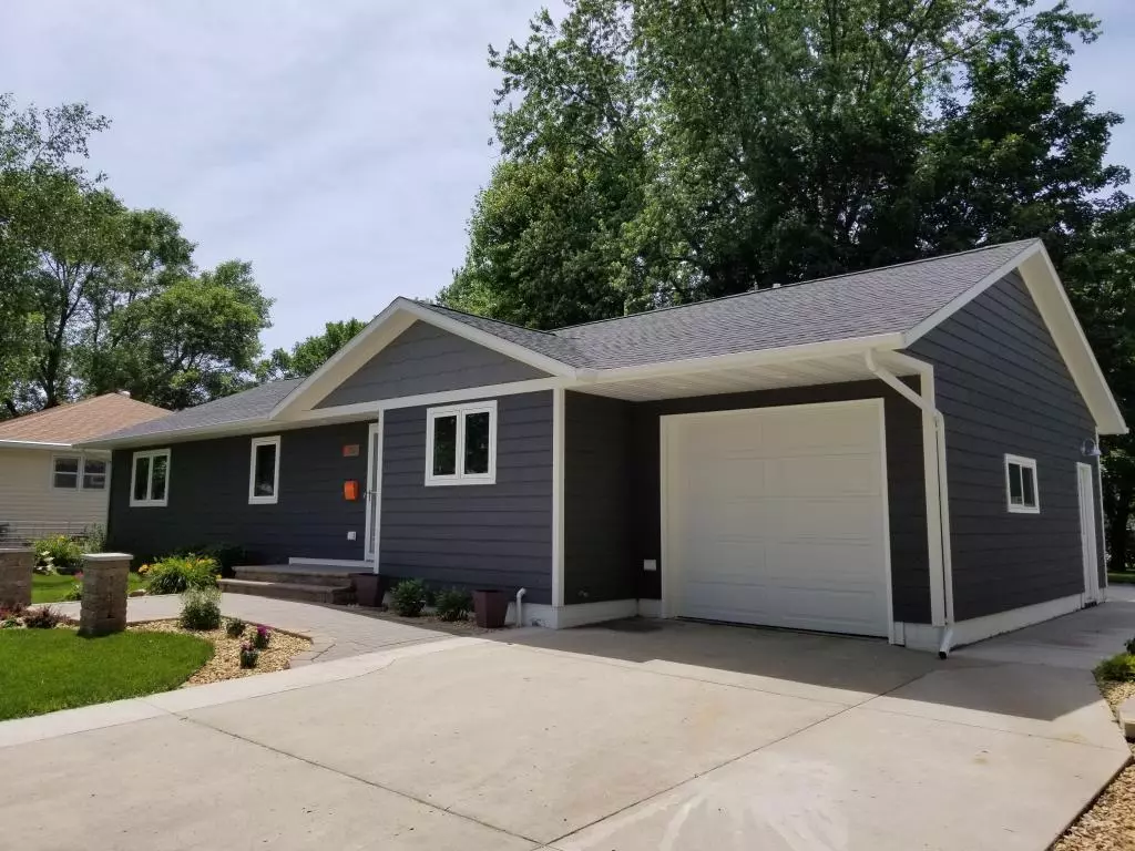 Pipestone, MN 56164,730 5th AVE SW