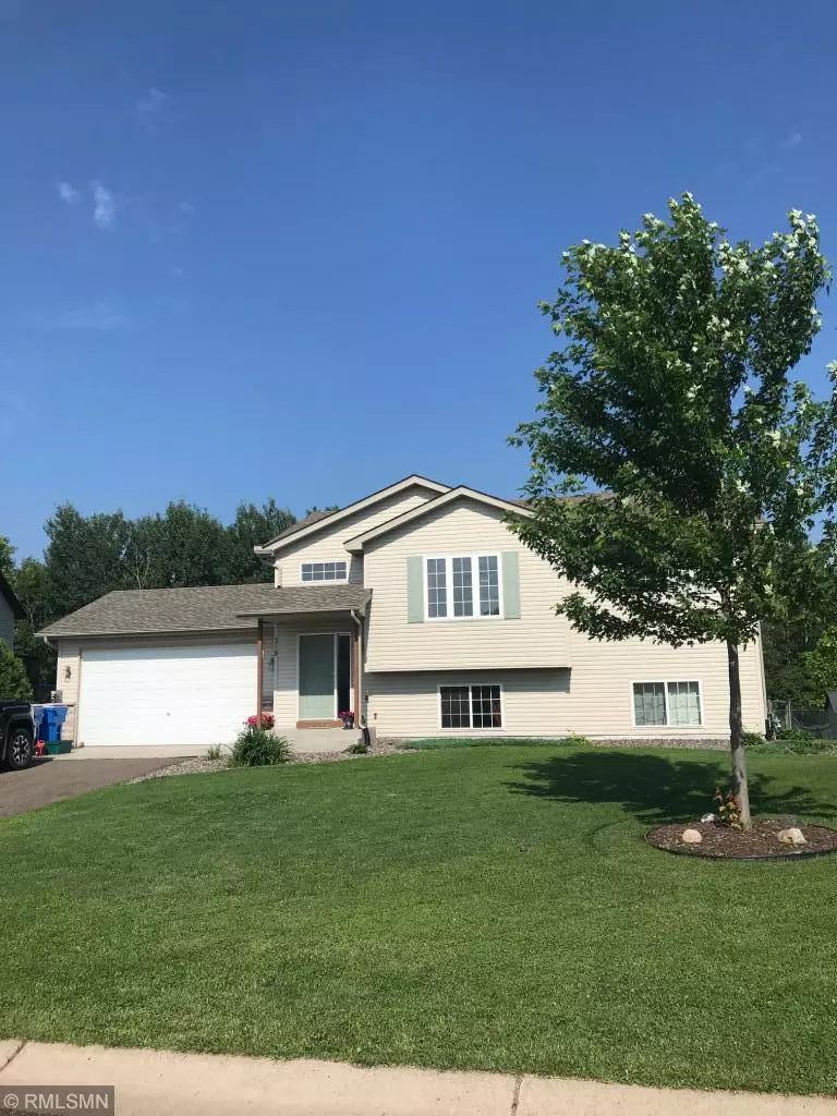 Pine City, MN 55063,319 Fawn Meadows WAY NE