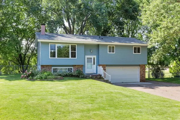 14019 68th PL N, Maple Grove, MN 55311