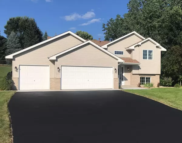 4522 Mayfield AVE NE, Saint Michael, MN 55376