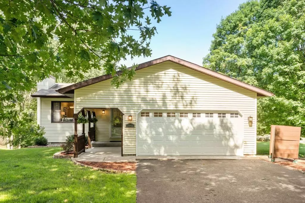 Vadnais Heights, MN 55127,3949 Clover AVE