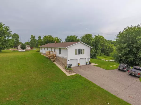 Willmar, MN 56201,3860 Horizon Hills CIR NW