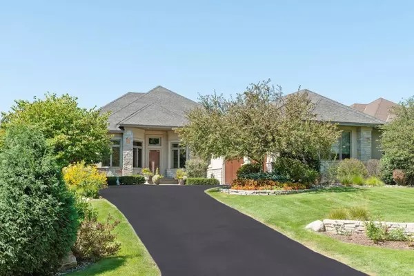 17894 Bearpath TRL, Eden Prairie, MN 55347