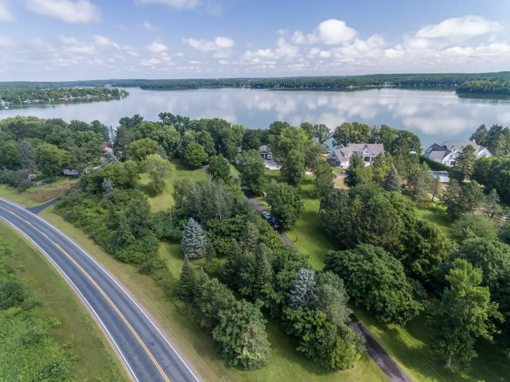 Amery, WI 54001,1299 S Shore CT