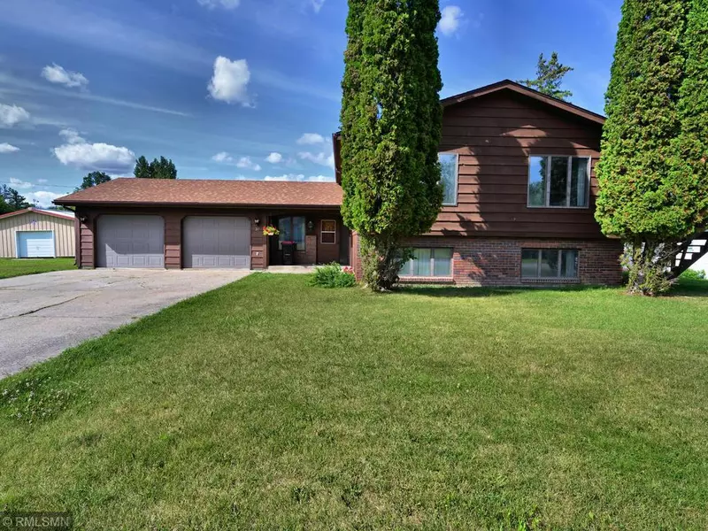 21 5th AVE NE, Deer River, MN 56636