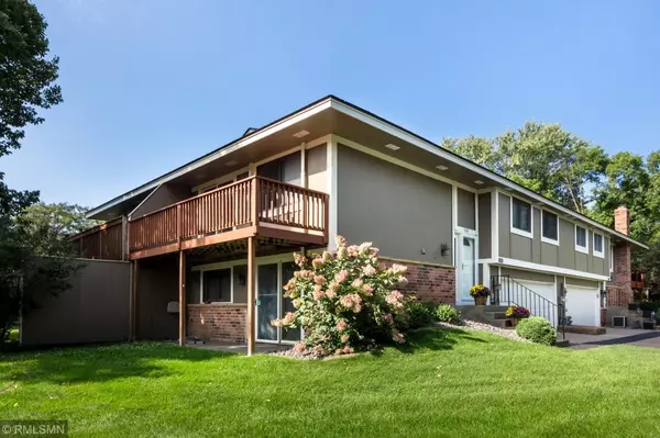 7601 Zinnia WAY, Maple Grove, MN 55311