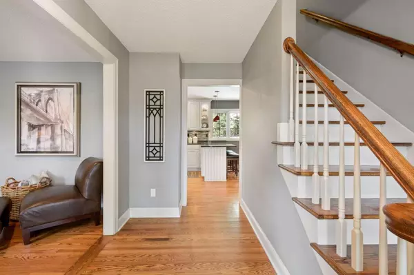 Edina, MN 55439,7412 Hyde Park CIR