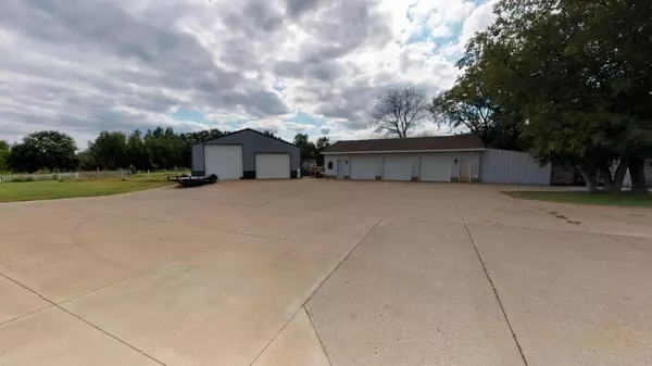 Princeton, MN 55371,15445 322nd AVE NW