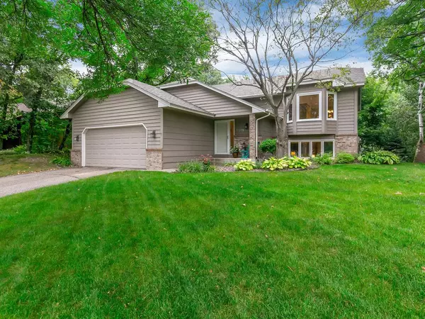 10255 Upper 178th ST W, Lakeville, MN 55044