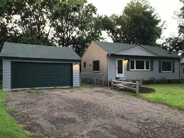 2012 Ericon DR, Brooklyn Center, MN 55430