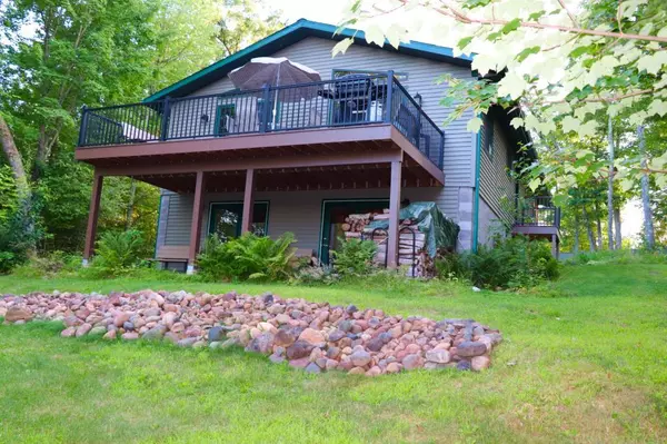 7136 Fremsted RD, Danbury, WI 54830