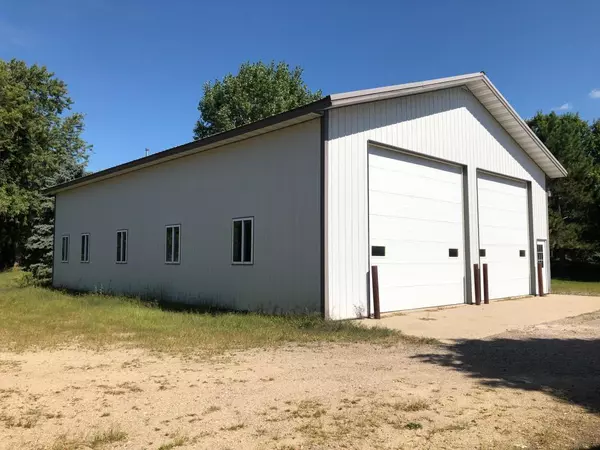 Sauk Centre, MN 56378,40395 County Road 18