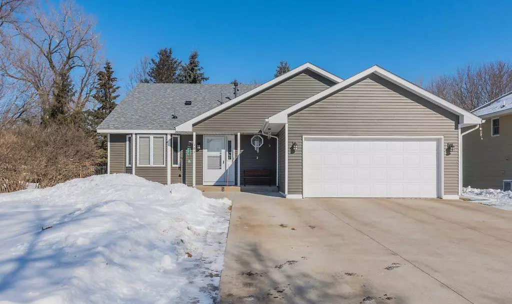 Lino Lakes, MN 55014,105 Gladstone DR