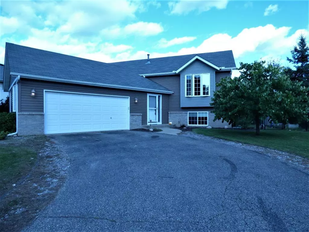 Farmington, MN 55024,605 9th ST