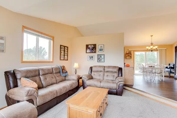 Chisago City, MN 55013,27670 Jenner CT