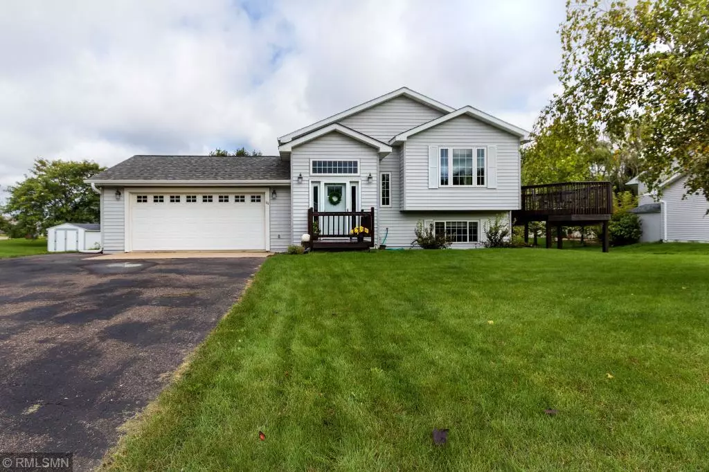 Roberts, WI 54023,111 Newell ST