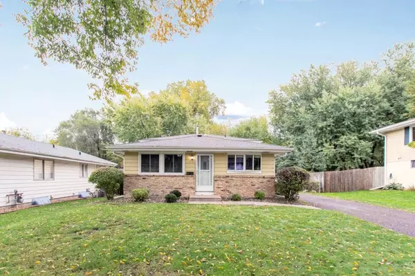 Saint Paul, MN 55119,636 Pedersen CIR