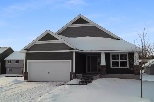 6763 Redwood AVE, Lino Lakes, MN 55038