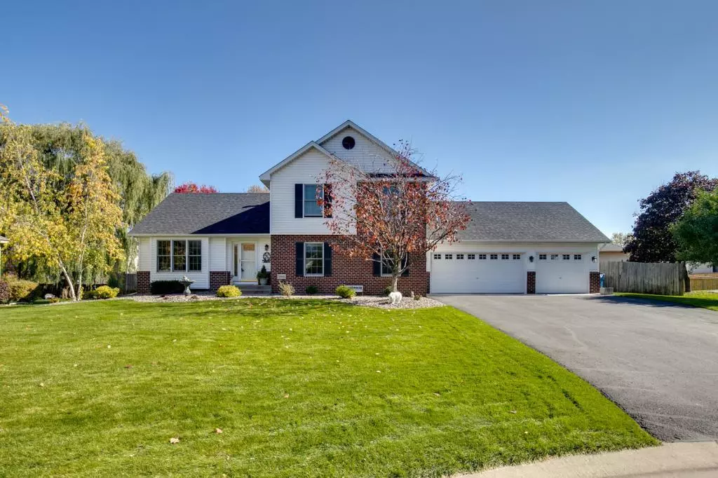 White Bear Twp, MN 55110,5906 Polar Bear LN