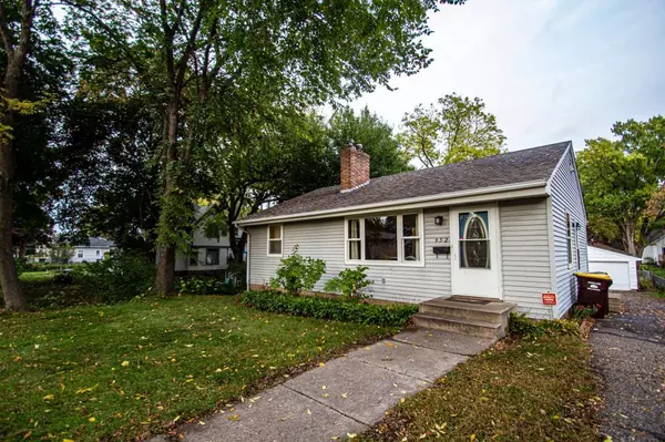 952 Allen AVE, West Saint Paul, MN 55118