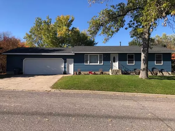 630 Centre ST S, Sauk Centre, MN 56378