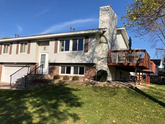 Vadnais Heights, MN 55127,4290 Evergreen DR