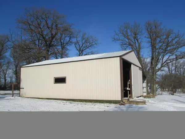 Kenyon, MN 55946,7060 480th ST