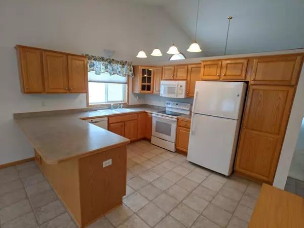 Coon Rapids, MN 55433,12412 Wedgewood PL NW