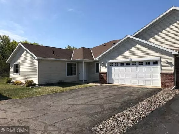 1279 Heritage LN, Waite Park, MN 56387