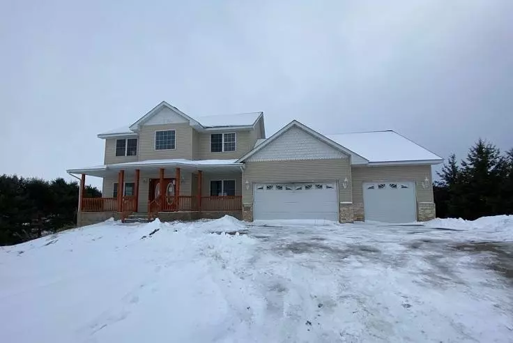 26117 Novak AVE, Lindstrom, MN 55045