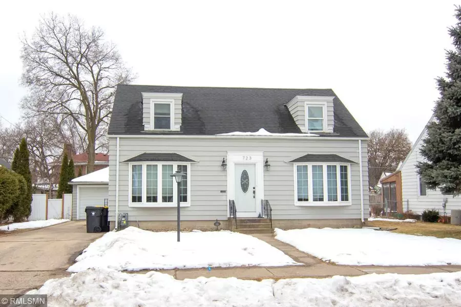 723 Page AVE, North Mankato, MN 56003