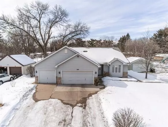 Mounds View, MN 55112,7970 Red Oak DR