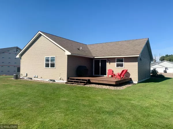 New Richmond, WI 54017,624 W 9th ST