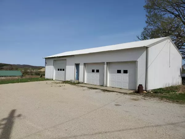 Chatfield, MN 55923,10735 County Road 136 SE