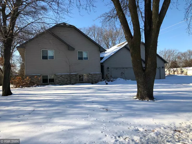 17521 Ixonia AVE, Lakeville, MN 55044