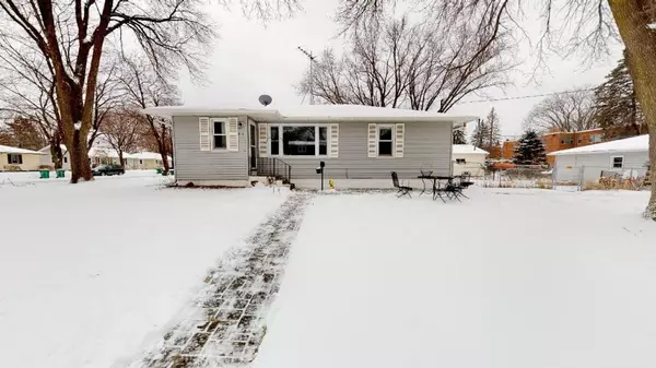 310 16th ST NE, Rochester, MN 55906